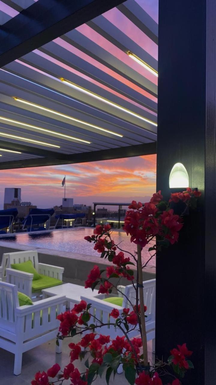 Mass Paradise Hotel 4*
