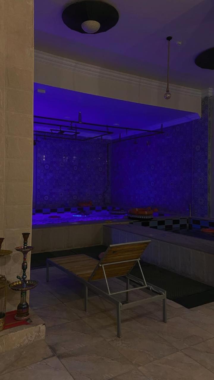 Mass Paradise Hotel