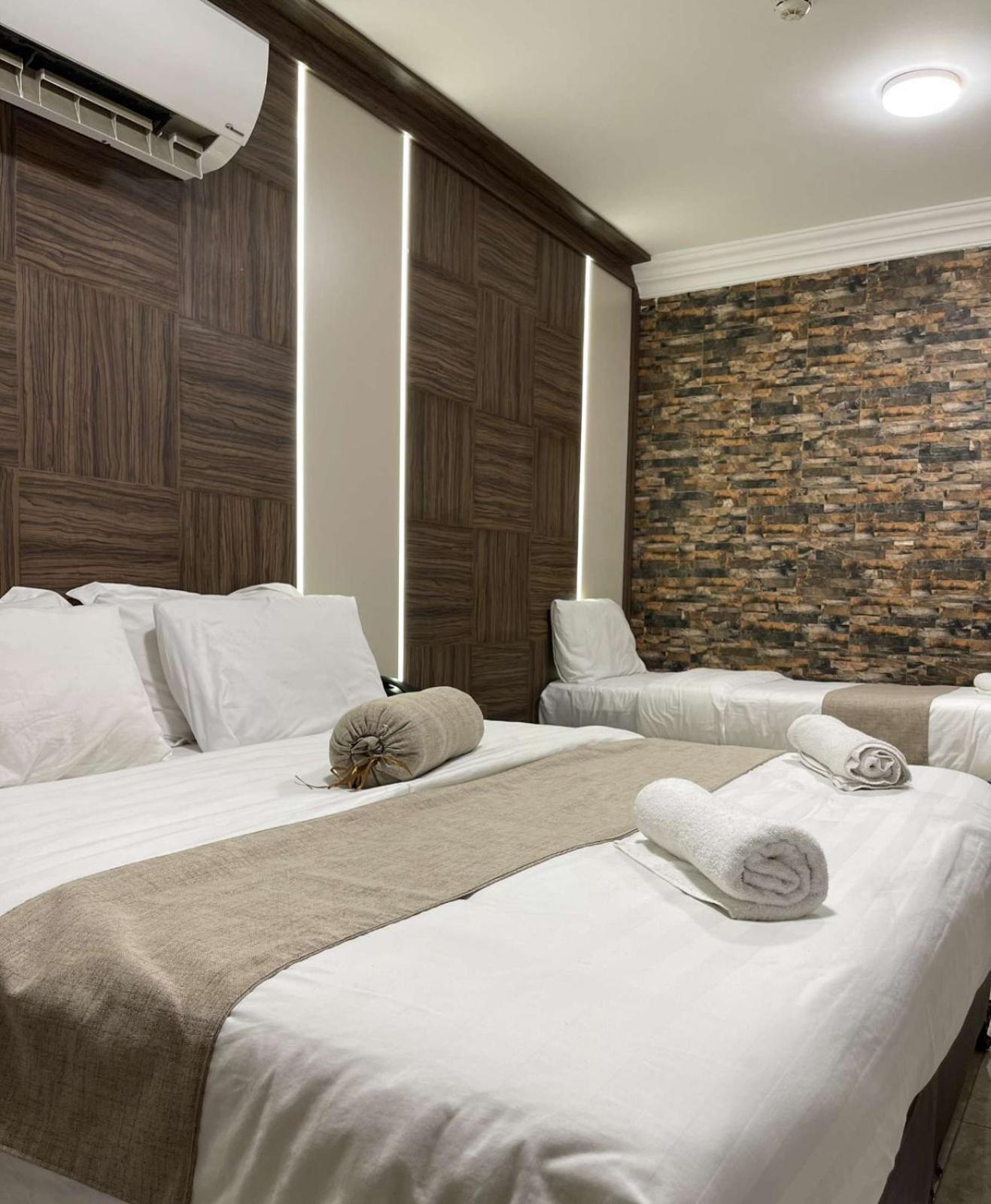 Mass Paradise Hotel 4*
